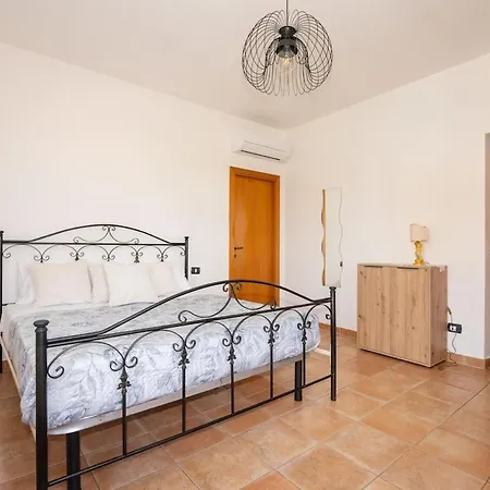 Apartment Oroverde - Private Pool - 11 Guests *